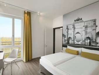 Super 8 By Wyndham West 3* Múnich